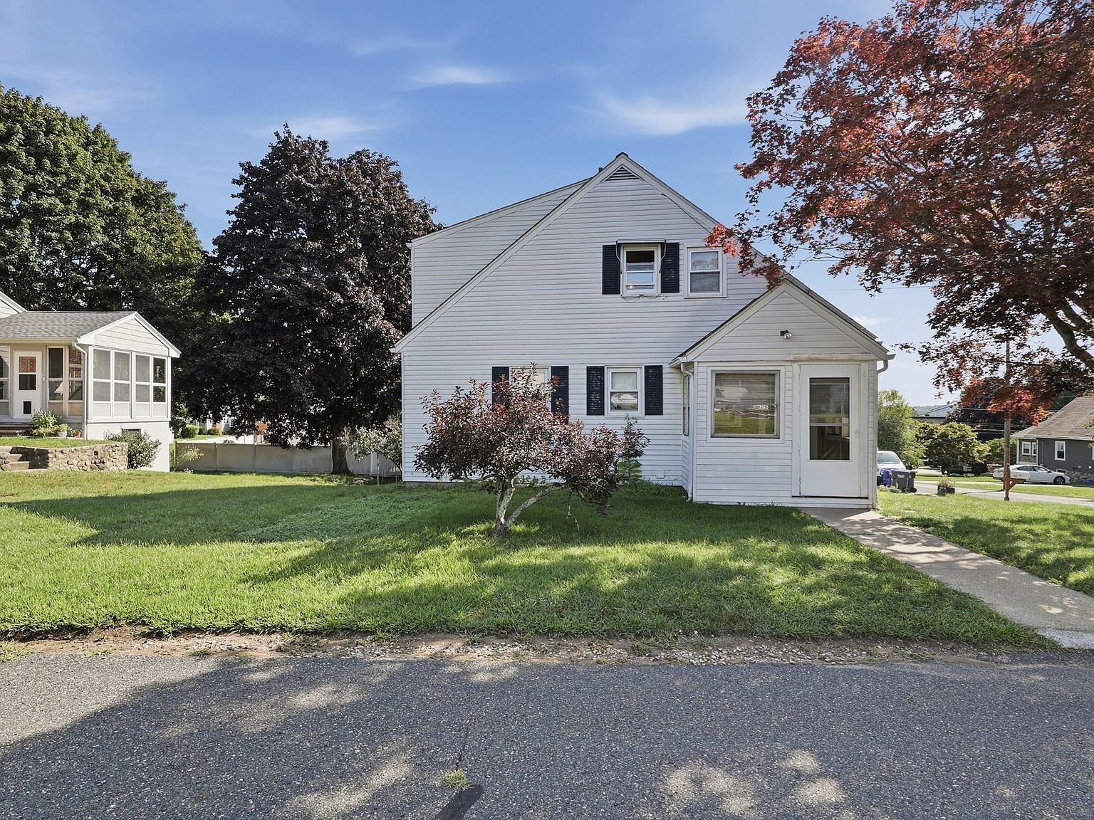 4 Washington St Milford, MA 01757 - Thumbnail 4