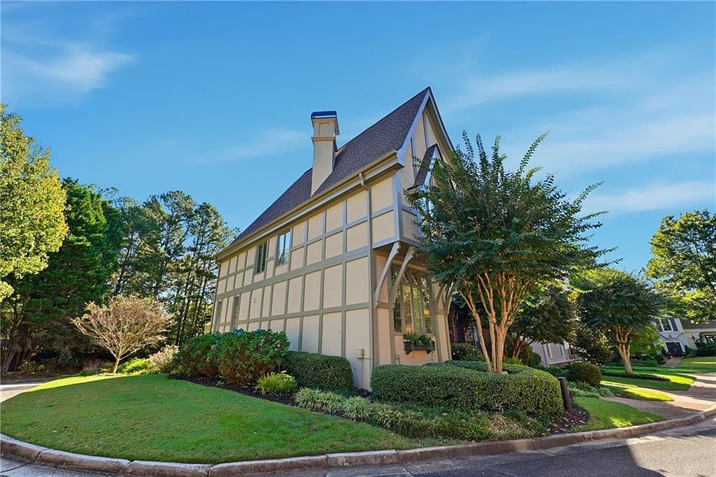 264 Summerour Vale Johns Creek, GA 30097 - Thumbnail 4