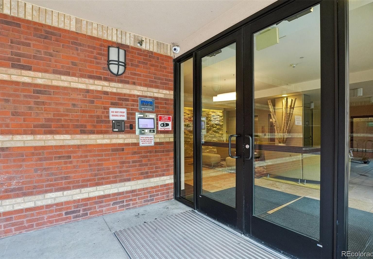 1975 N Grant St UNIT 515 Denver, CO 80203 - Thumbnail 4