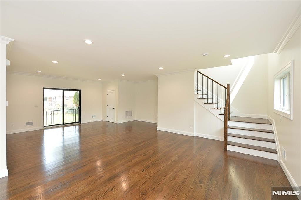 6 River Rd #10 Fair Lawn, NJ 07410 - Thumbnail 4