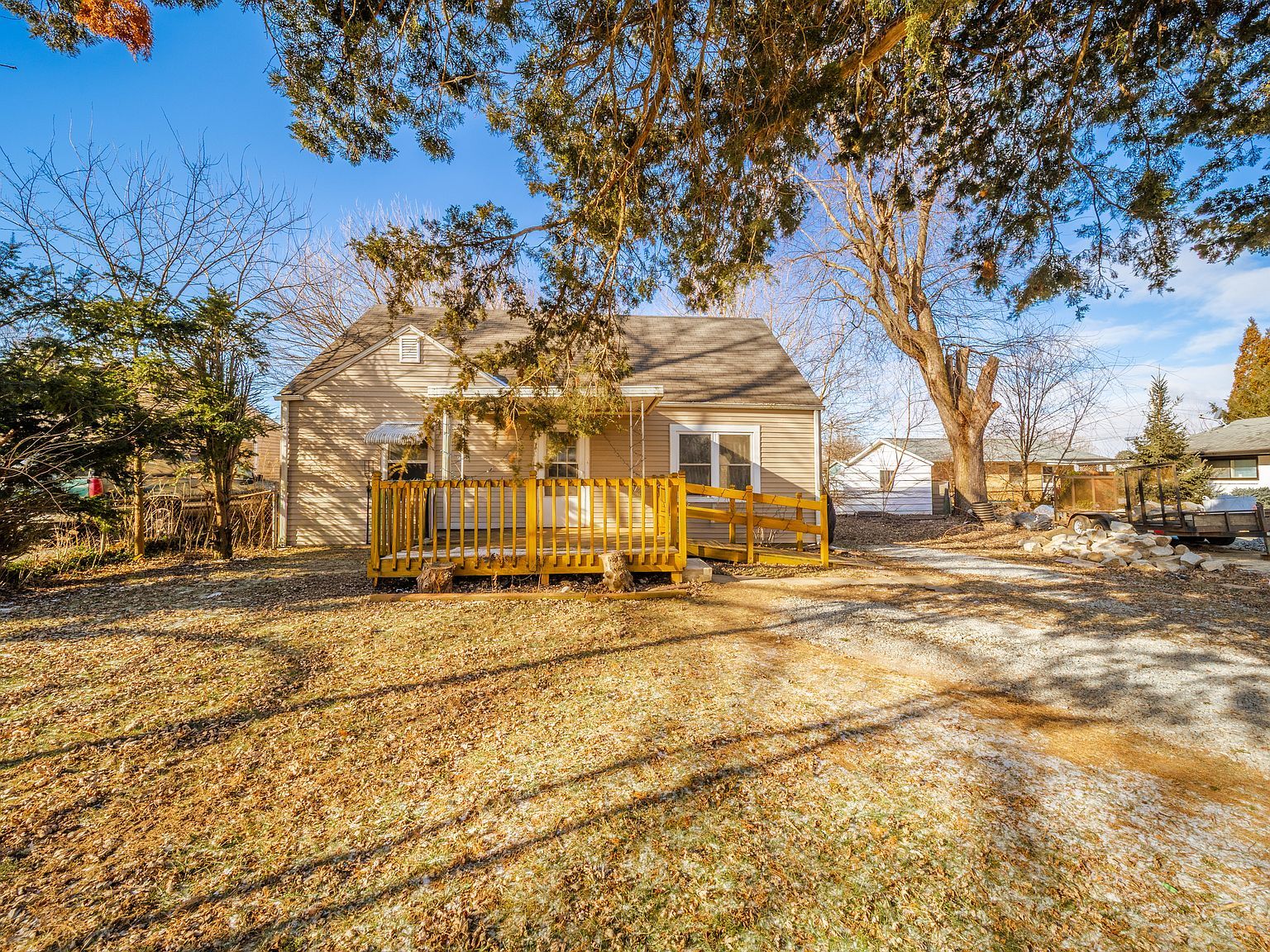 3711 Burton Pl Anderson, IN 46013 - Thumbnail 4