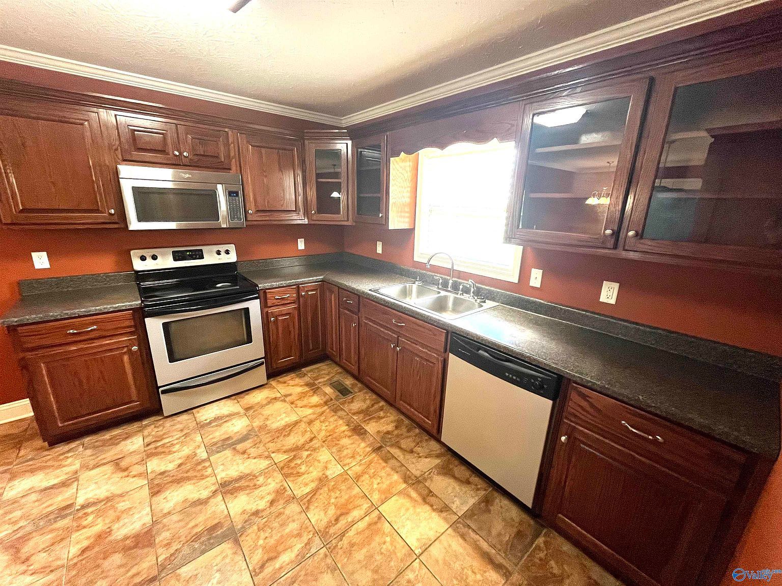 121 Gaines Loop W #W Boaz, AL 35956 - Thumbnail 4