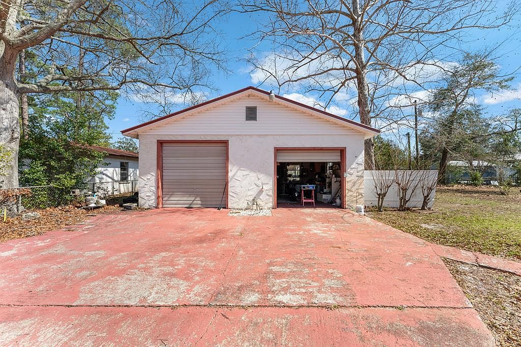 1803 Marvin Ave Pt Saint Joe, FL 32456 - Thumbnail 4