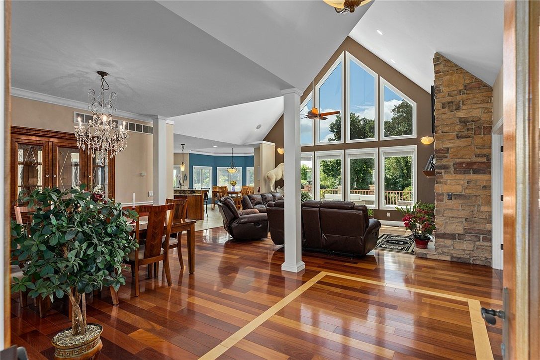 11107 E Cambridge Ln Effingham, IL 62401 - Thumbnail 4