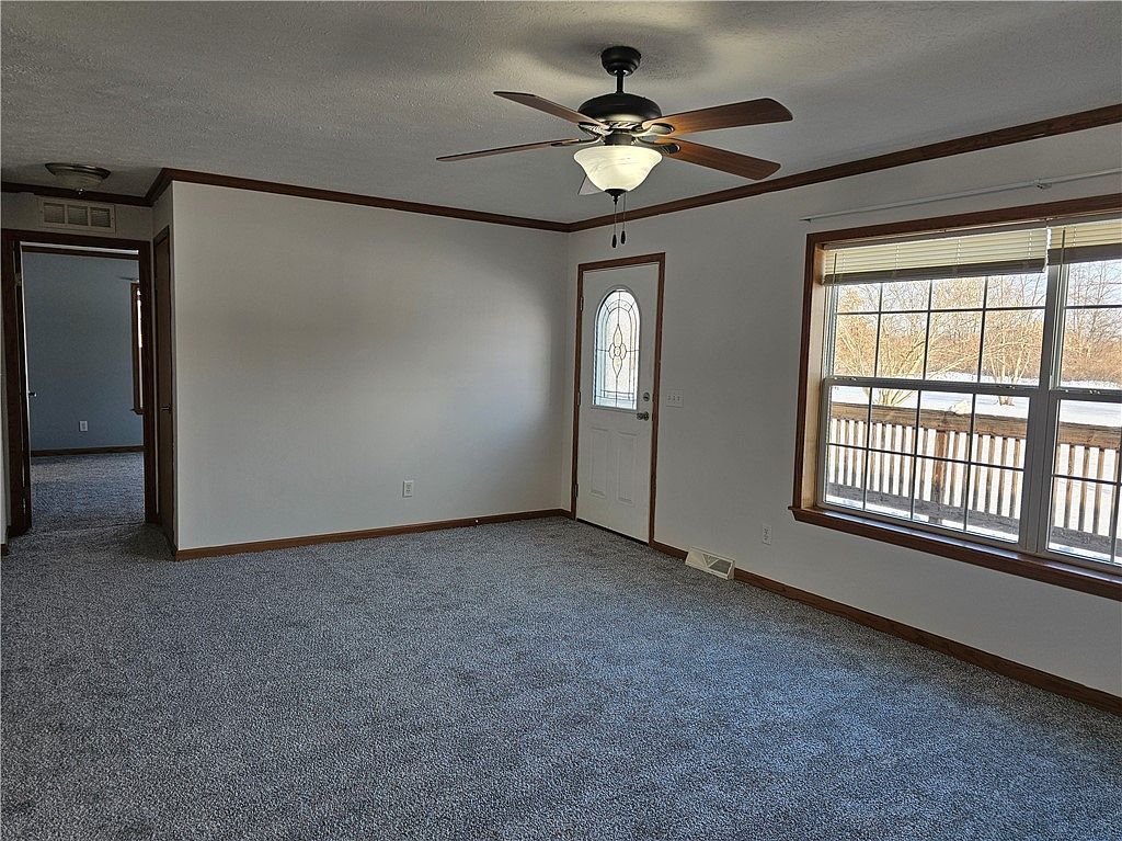 947 County Road 2100e Greenup, IL 62428 - Thumbnail 4