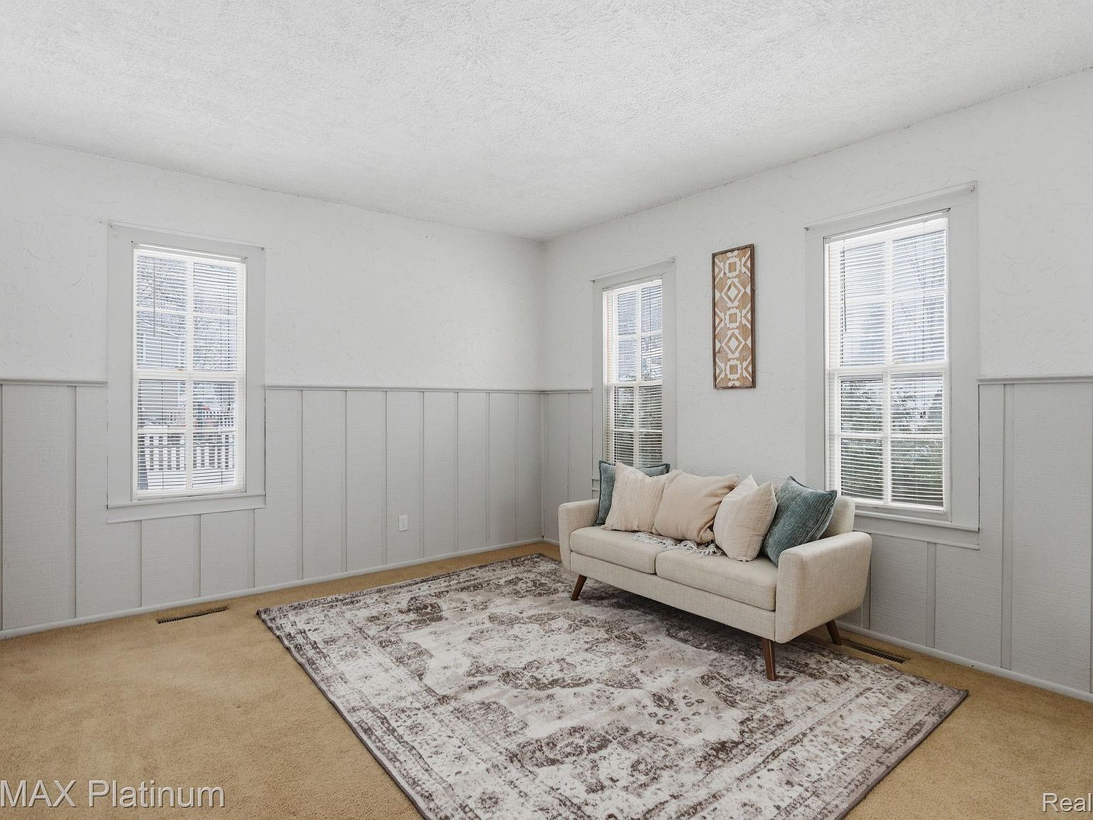 815 McPherson St Howell, MI 48843 - Thumbnail 4