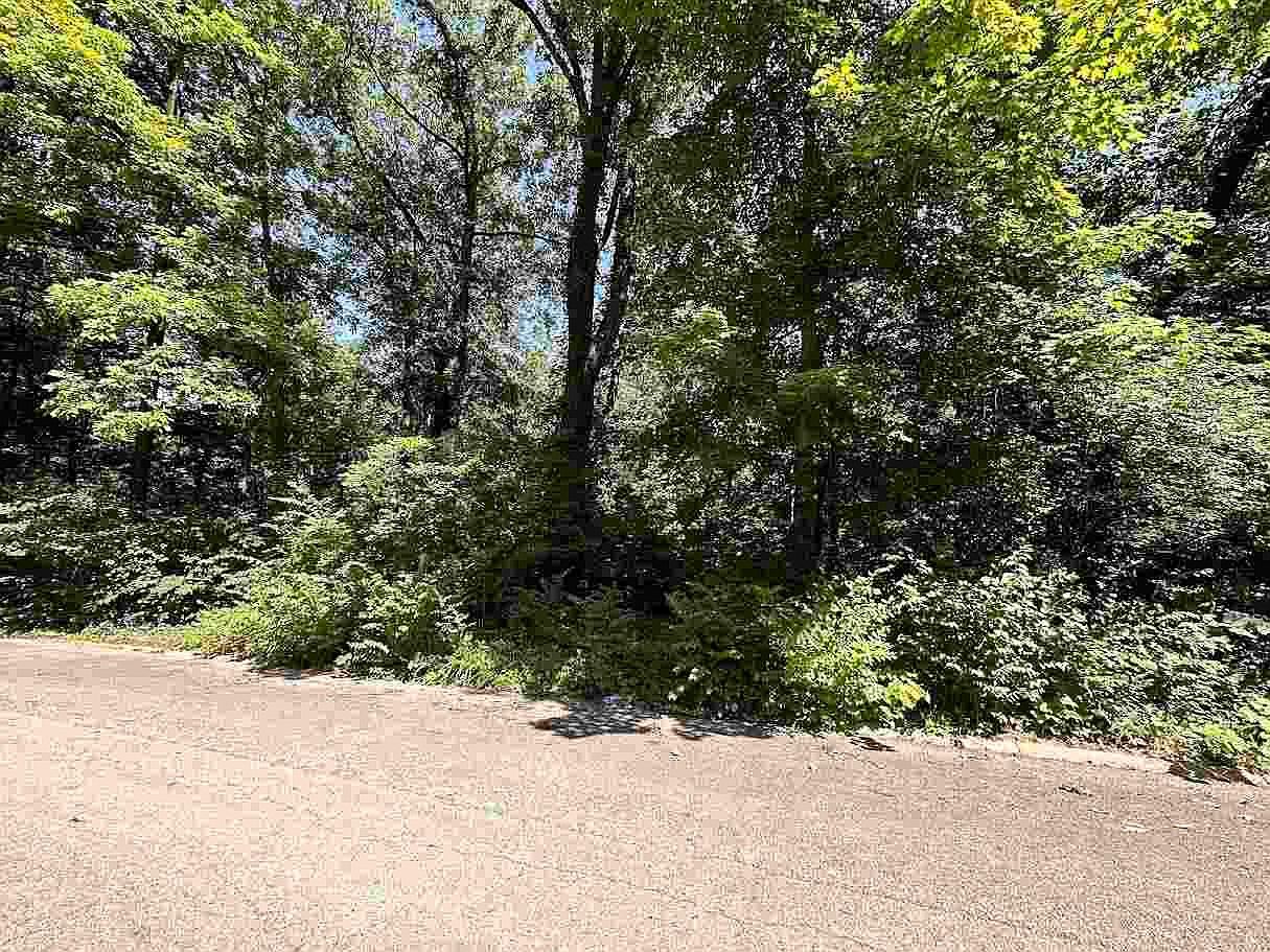 0 Glen Hills Dr Richmond, IN 47374 - Thumbnail 4