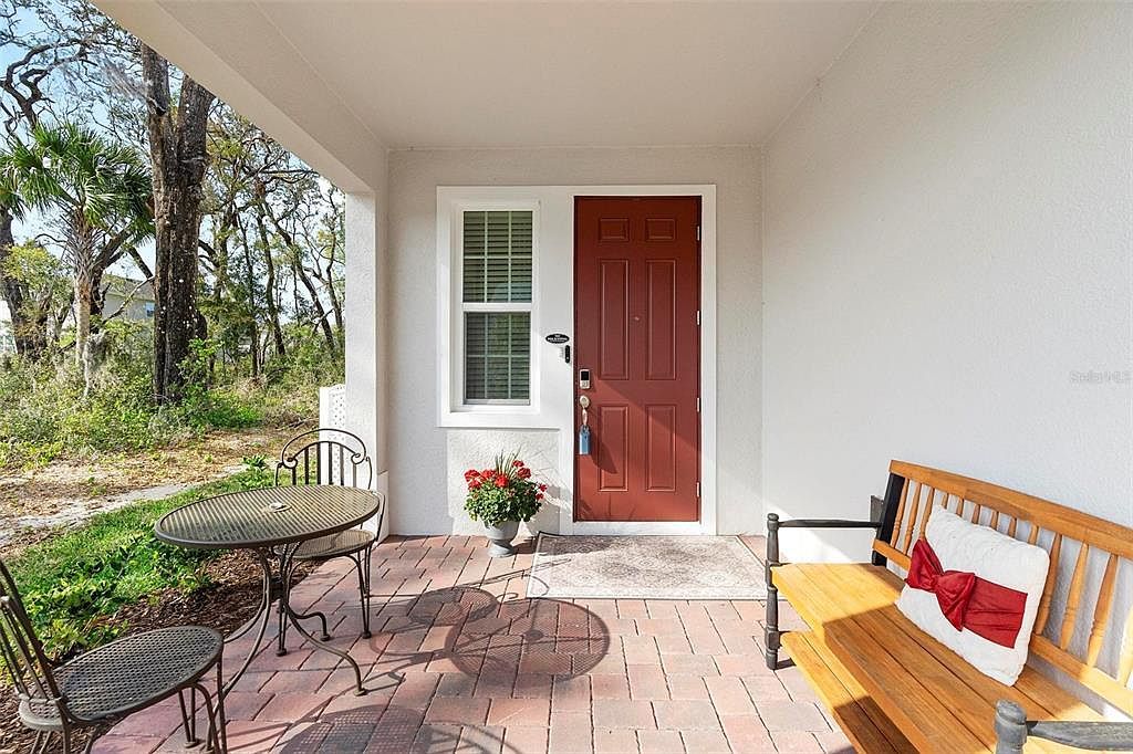 1088 Happy Forest Loop Deland, FL 32720 - Thumbnail 4