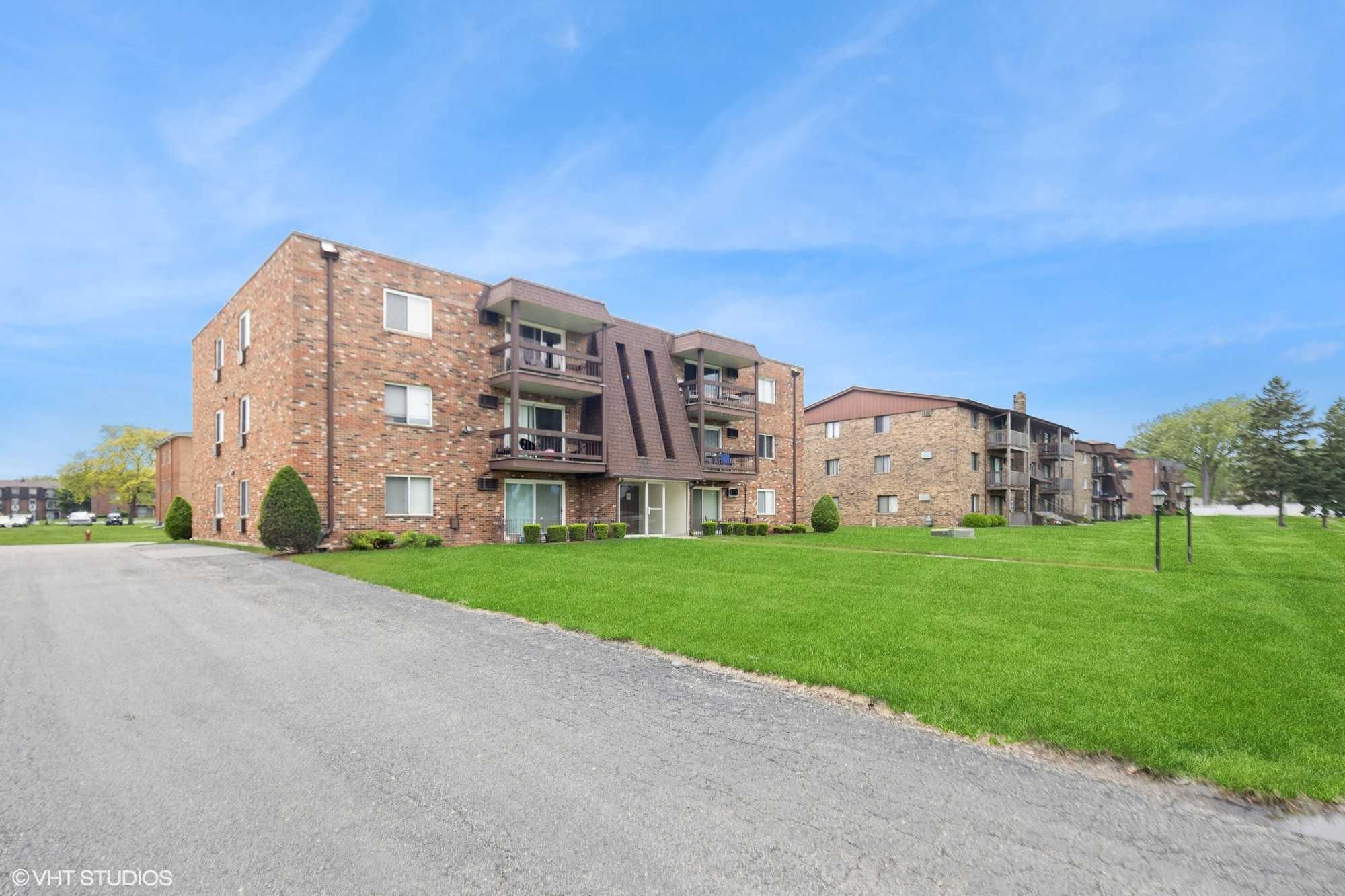 5728 128th St unit 2d, Crestwood, IL, 60418 - Thumbnail 4