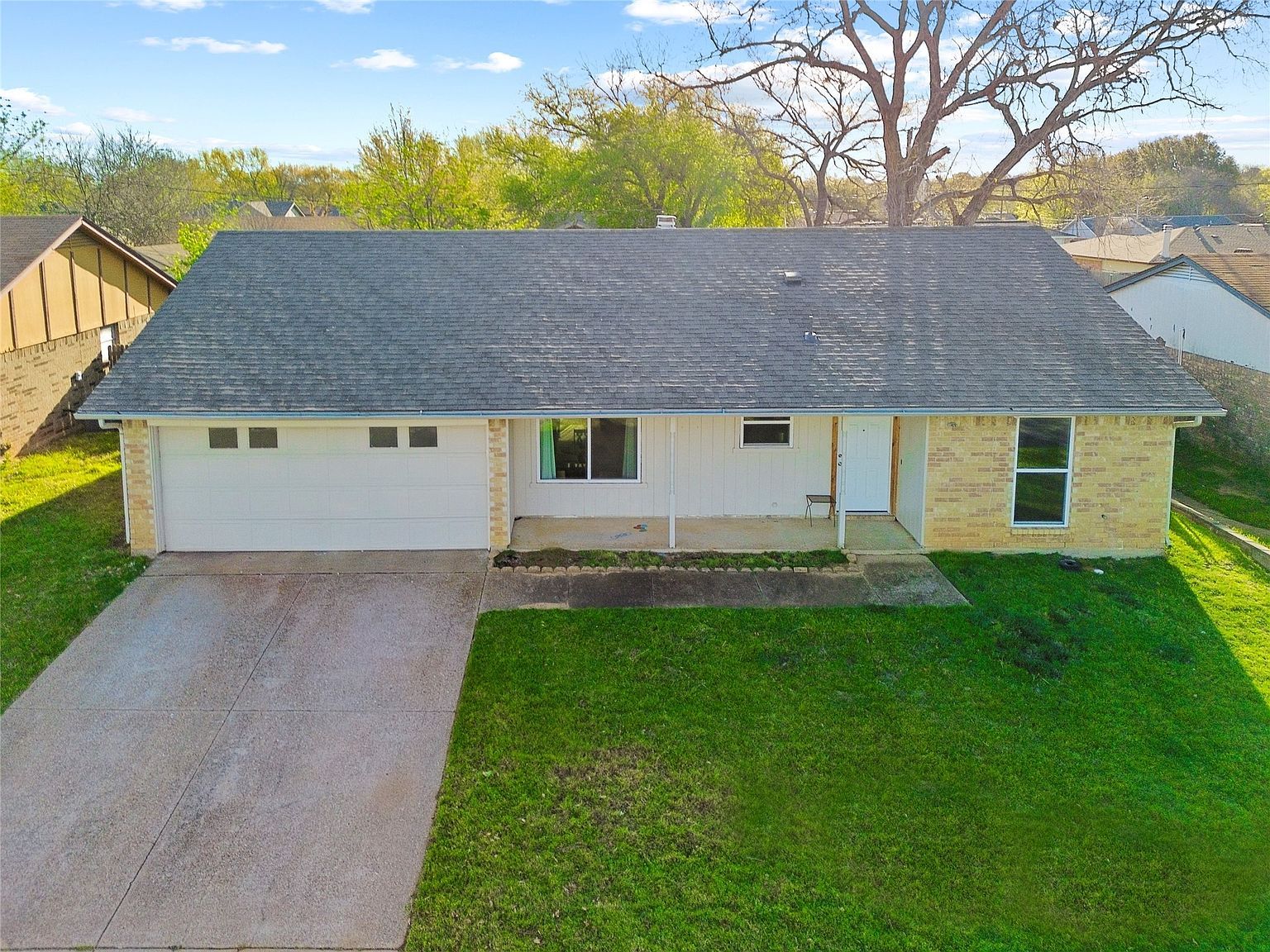 5907 Woodsetter Ln Arlington, TX 76017 - Thumbnail 4