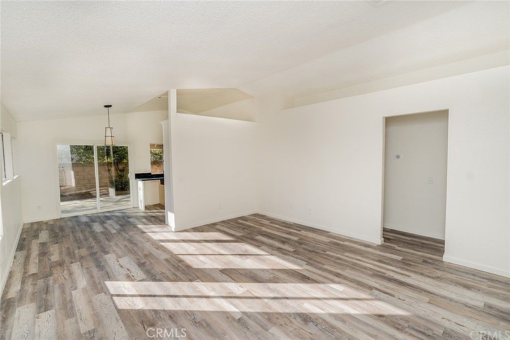 24297 Sun Valley Rd Moreno Valley, CA 92553 - Thumbnail 4