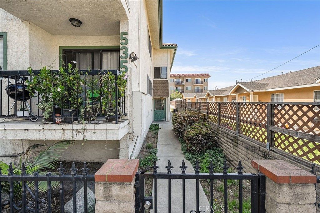 535 W 15th St San Pedro, CA 90731 - Thumbnail 4