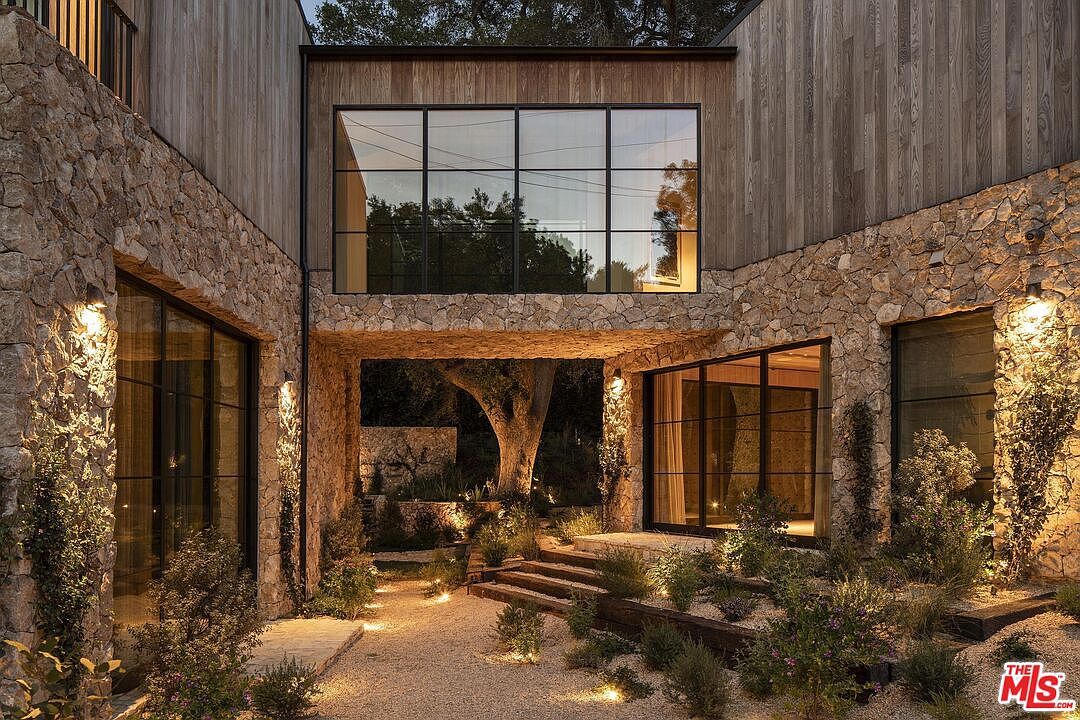 3274 Oakdell Rd Studio City, CA 91604 - Thumbnail 4