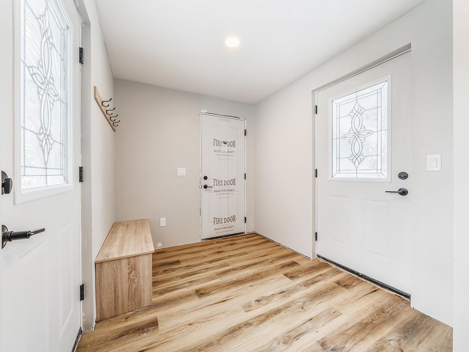 720 Oak St Winneconne, WI 54986 - Thumbnail 4