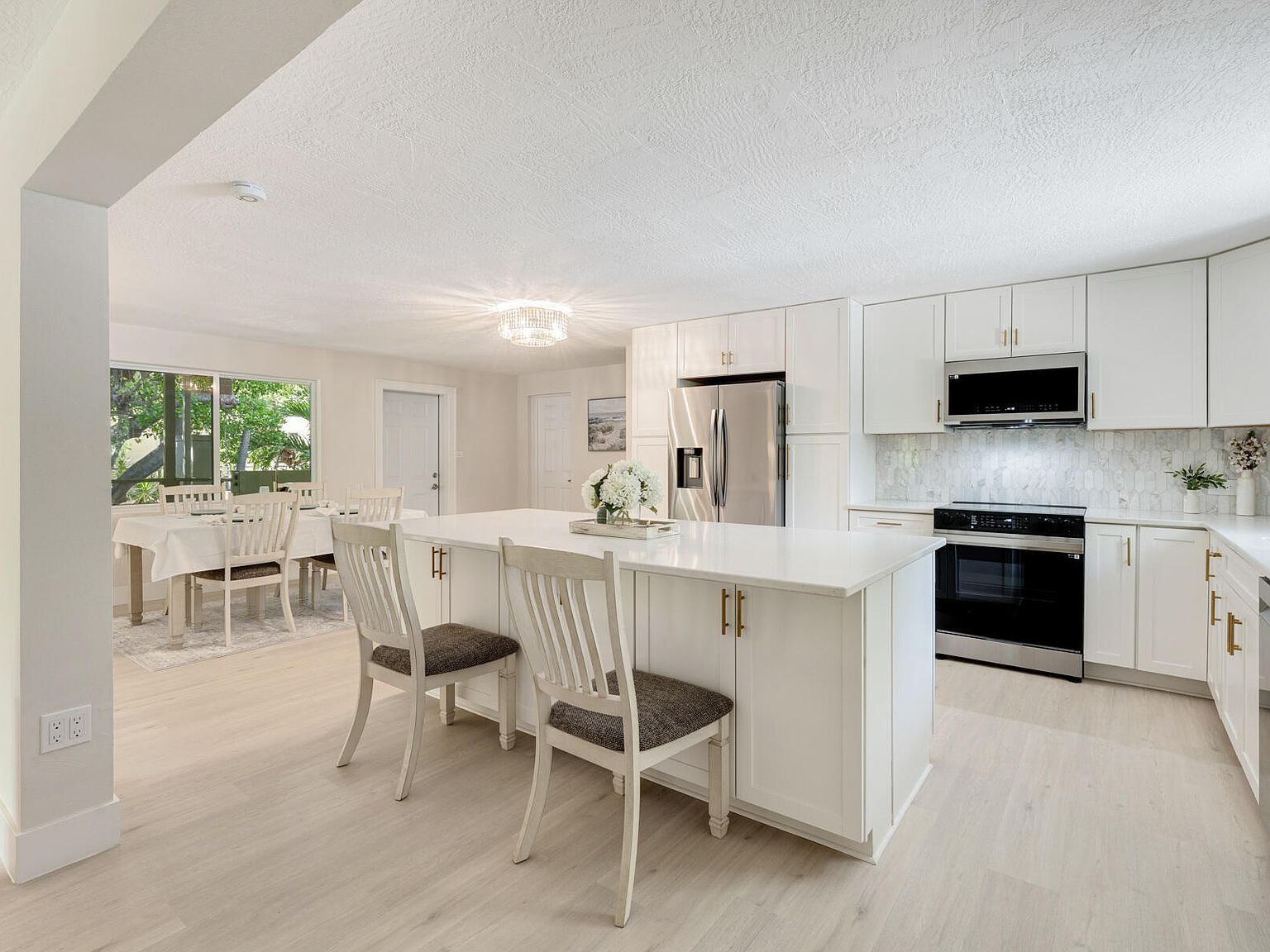 82260 Overseas Hwy Upper Matecumbe Key, FL 33036 - Thumbnail 4