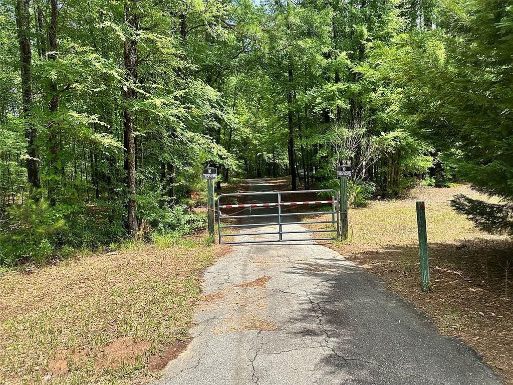 230 Vaughn Cir Griffin, GA 30223 - Thumbnail 4