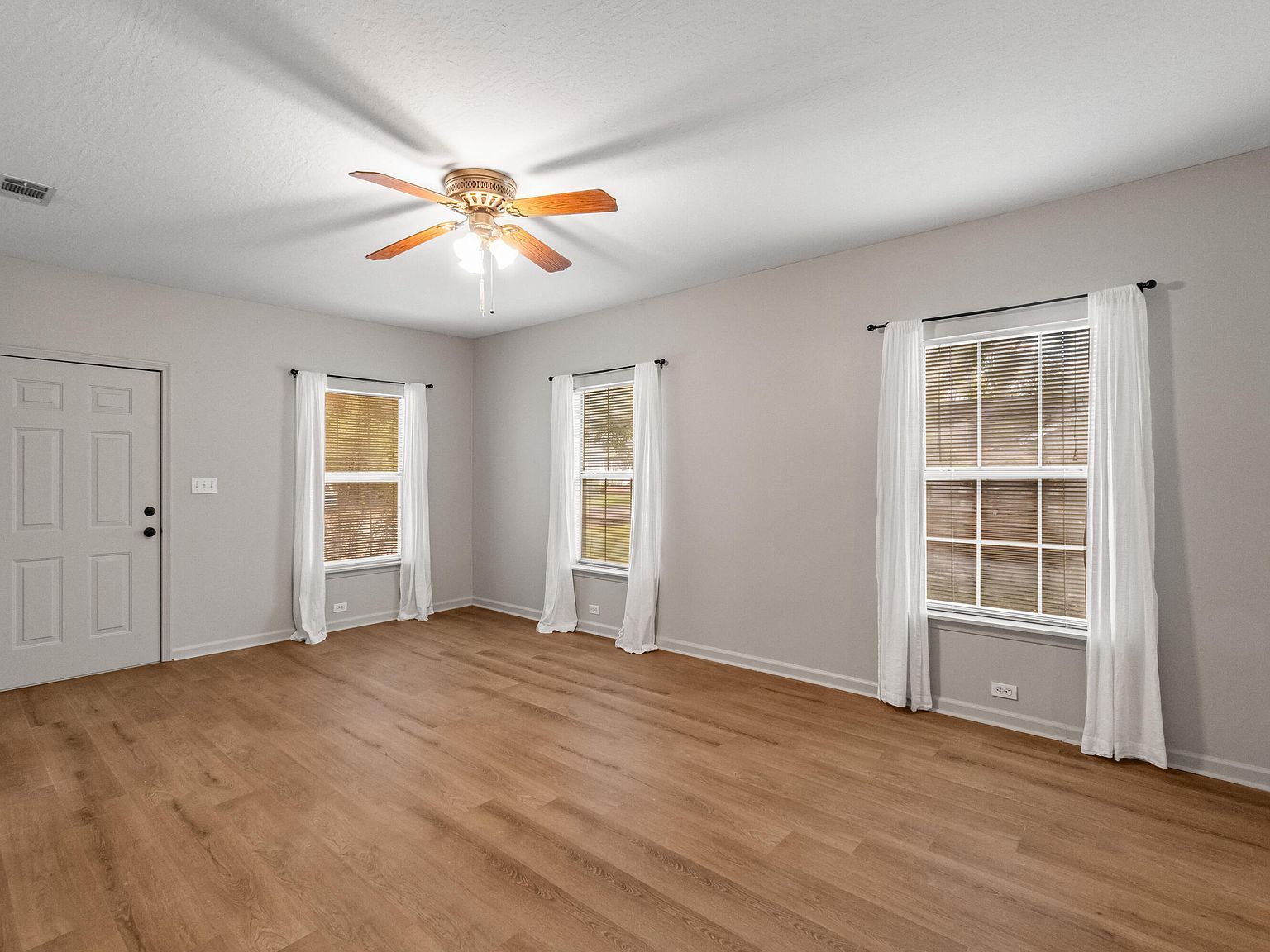 403 S 17th Ave Hattiesburg, MS 39401 - Thumbnail 4