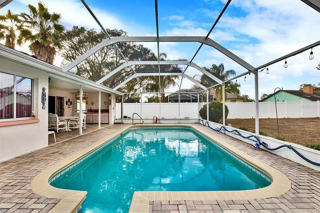 6118 Nardello Ave Spring Hill, FL 34608 - Thumbnail 4