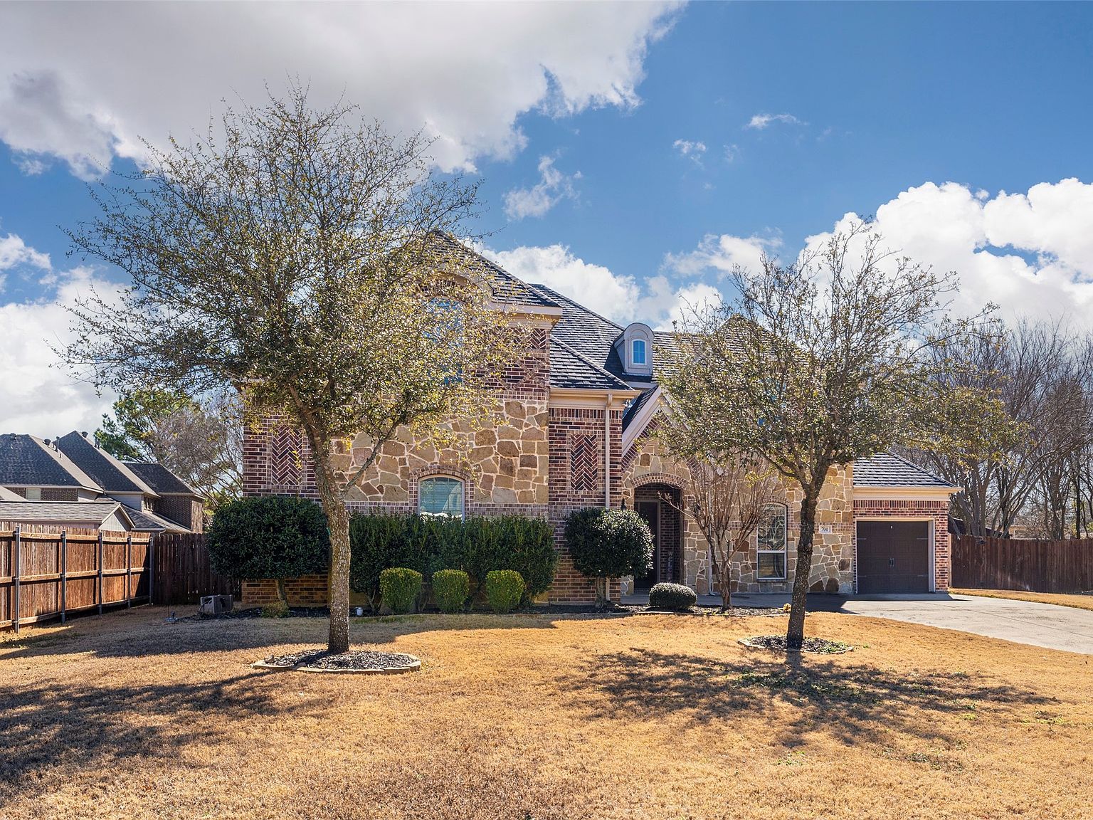 704 Elm Creek Cir Mansfield, TX 76063 - Thumbnail 4