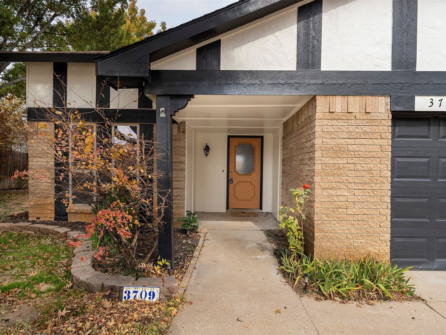 3709 Ravenhill Ln Arlington, TX 76016 - Thumbnail 4