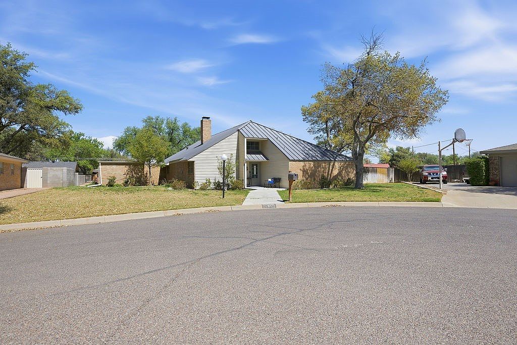 9 Auburn Ct Midland, TX 79705 - Thumbnail 4