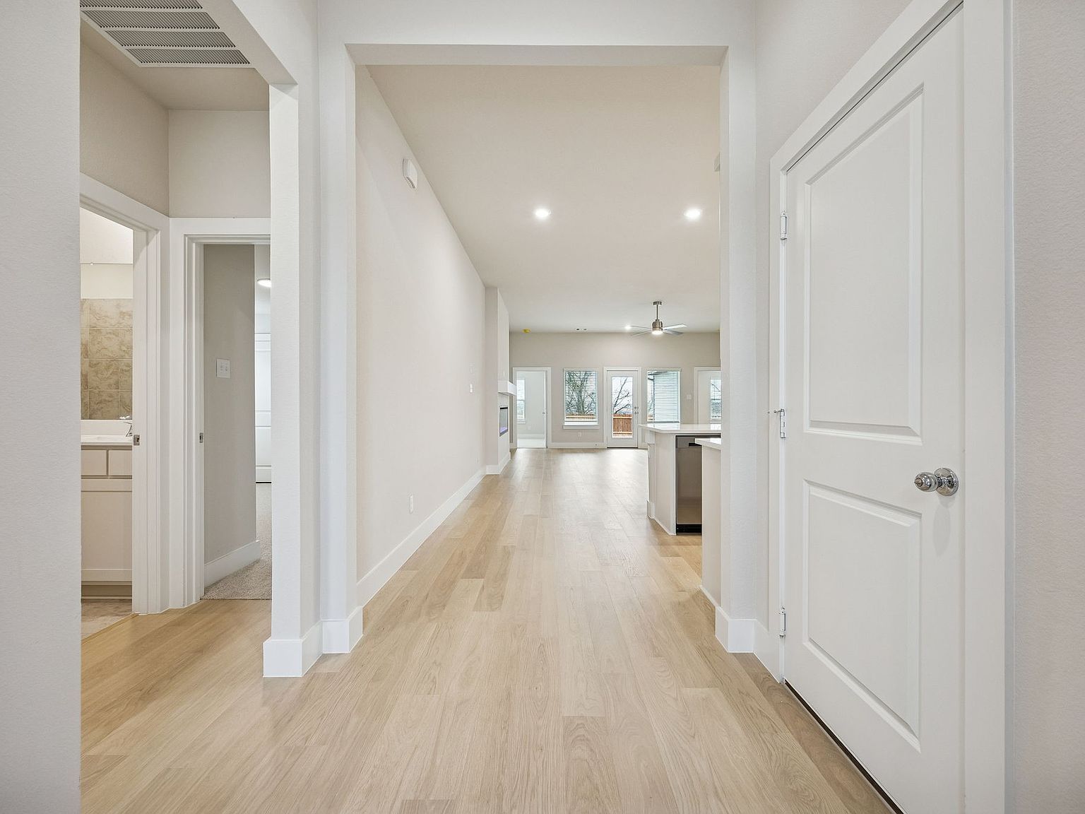 812 Tesslynn Ave Godley, TX 76044 - Thumbnail 4