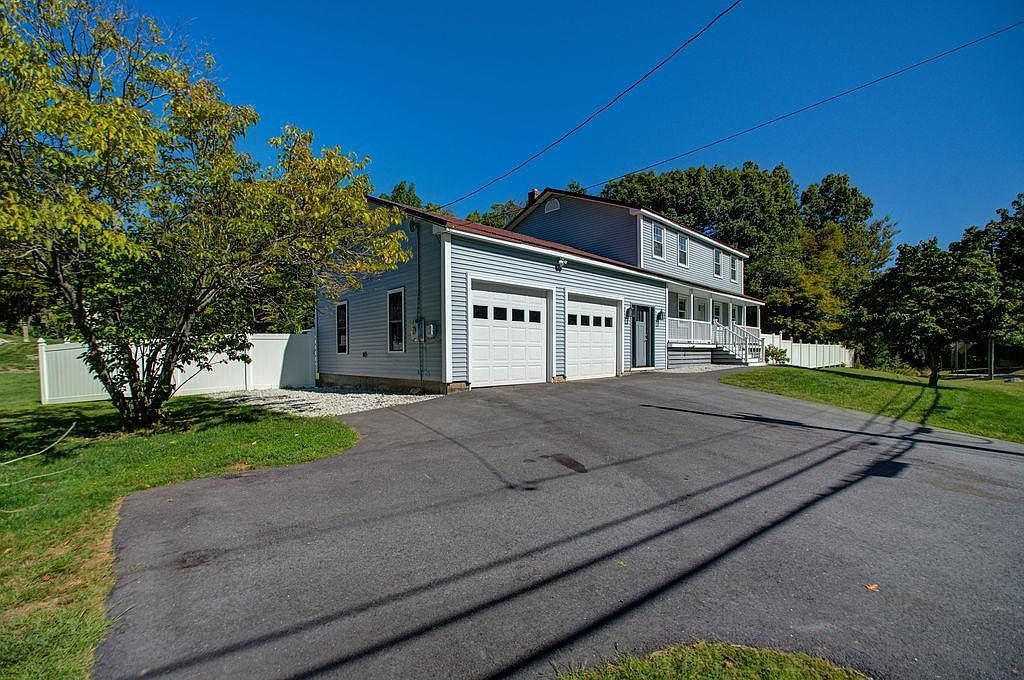 6 Joanne Dr Hooksett, NH 03106 - Thumbnail 4