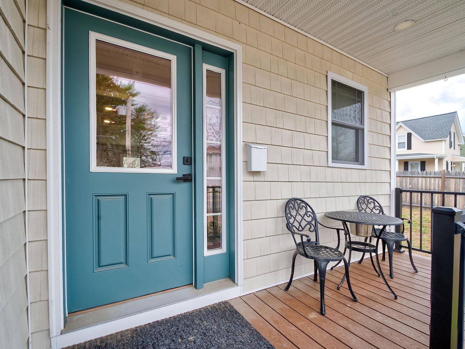 220 Mast Rd Manchester, NH 03102 - Thumbnail 4