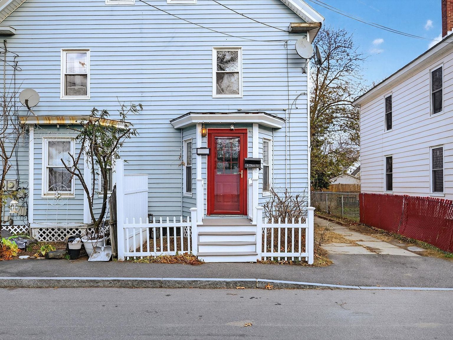 4 Chase St Nashua, NH 03060 - Thumbnail 4