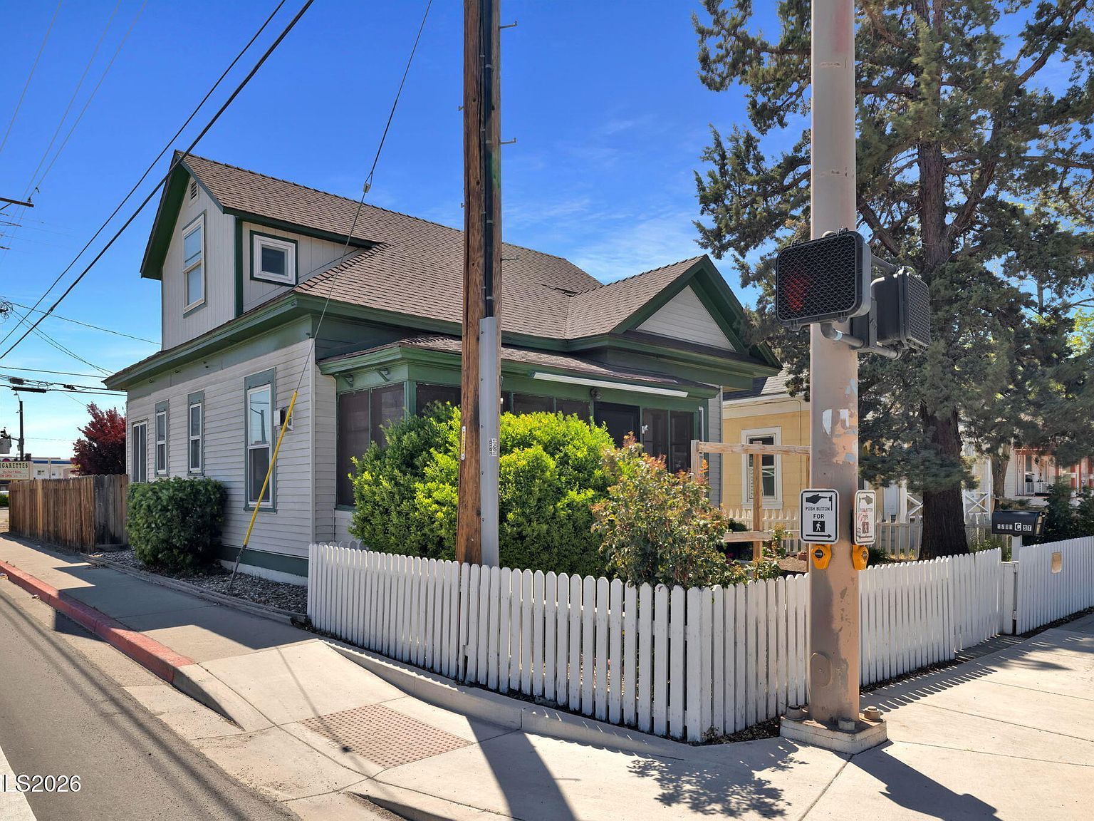 1701 C St Sparks, NV 89431 - Thumbnail 4