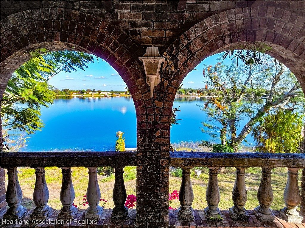 502 Lake Denton Ter Avon Park, FL 33825 - Thumbnail 4