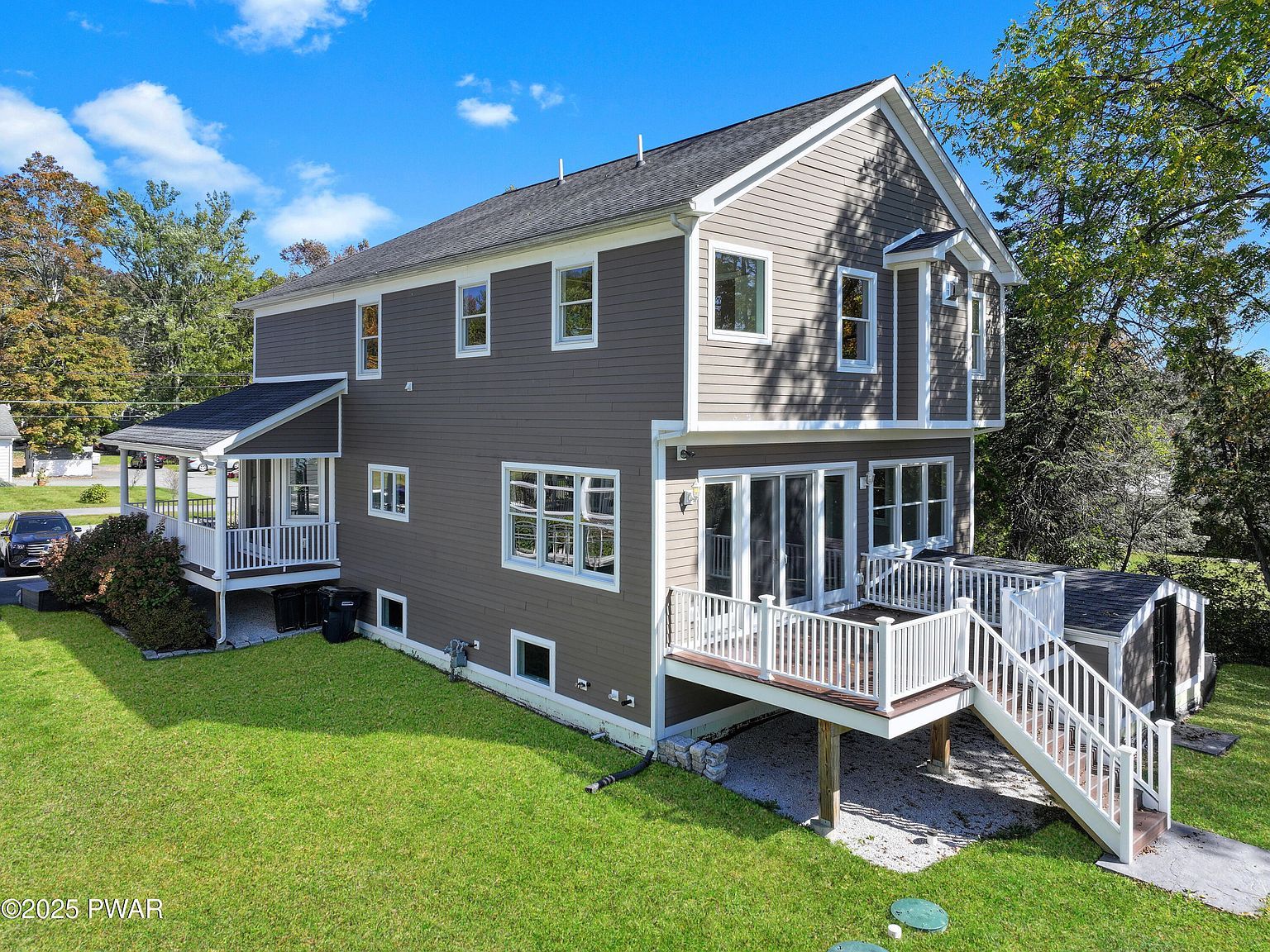 212 W John St Milford, PA 18337 - Thumbnail 4