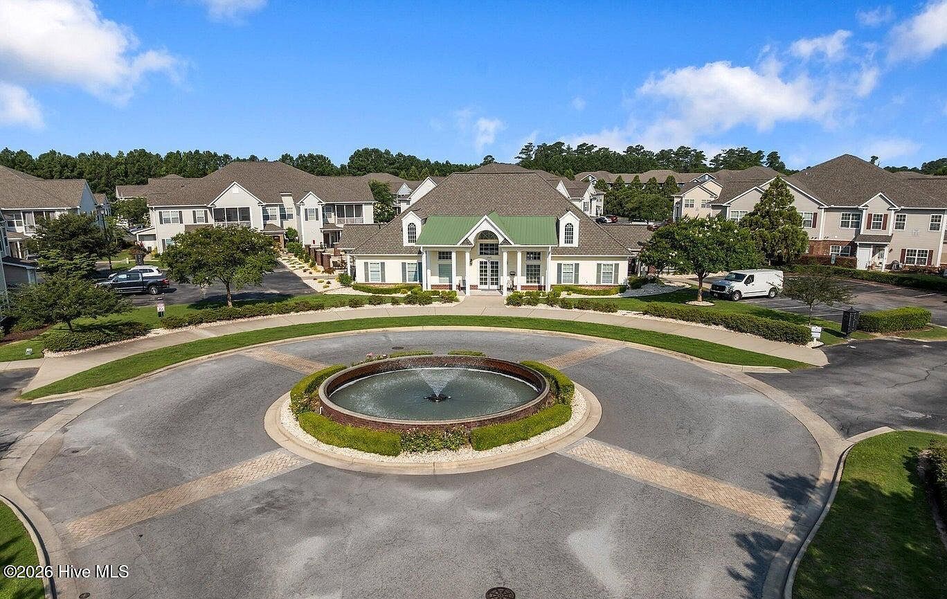 1924 Tara Ct APT 101 Greenville, NC 27858 - Thumbnail 4