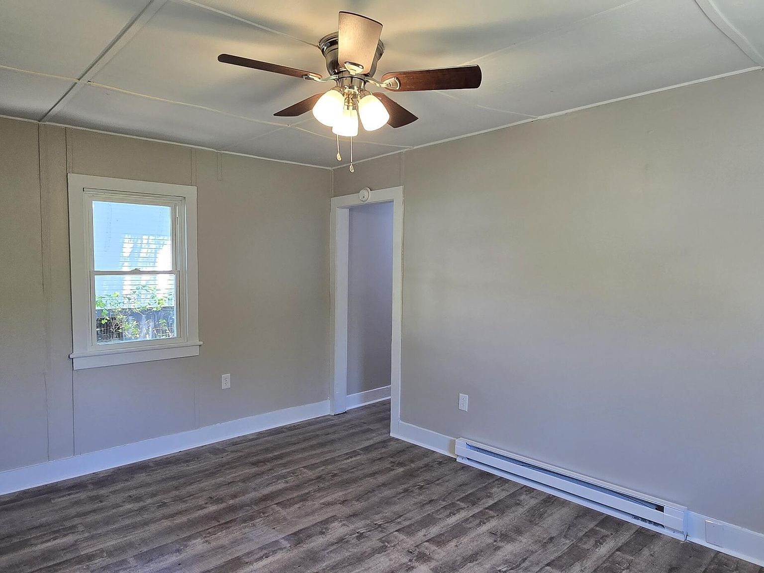 1907 S Pitt St Greenville, NC 27834 - Thumbnail 4