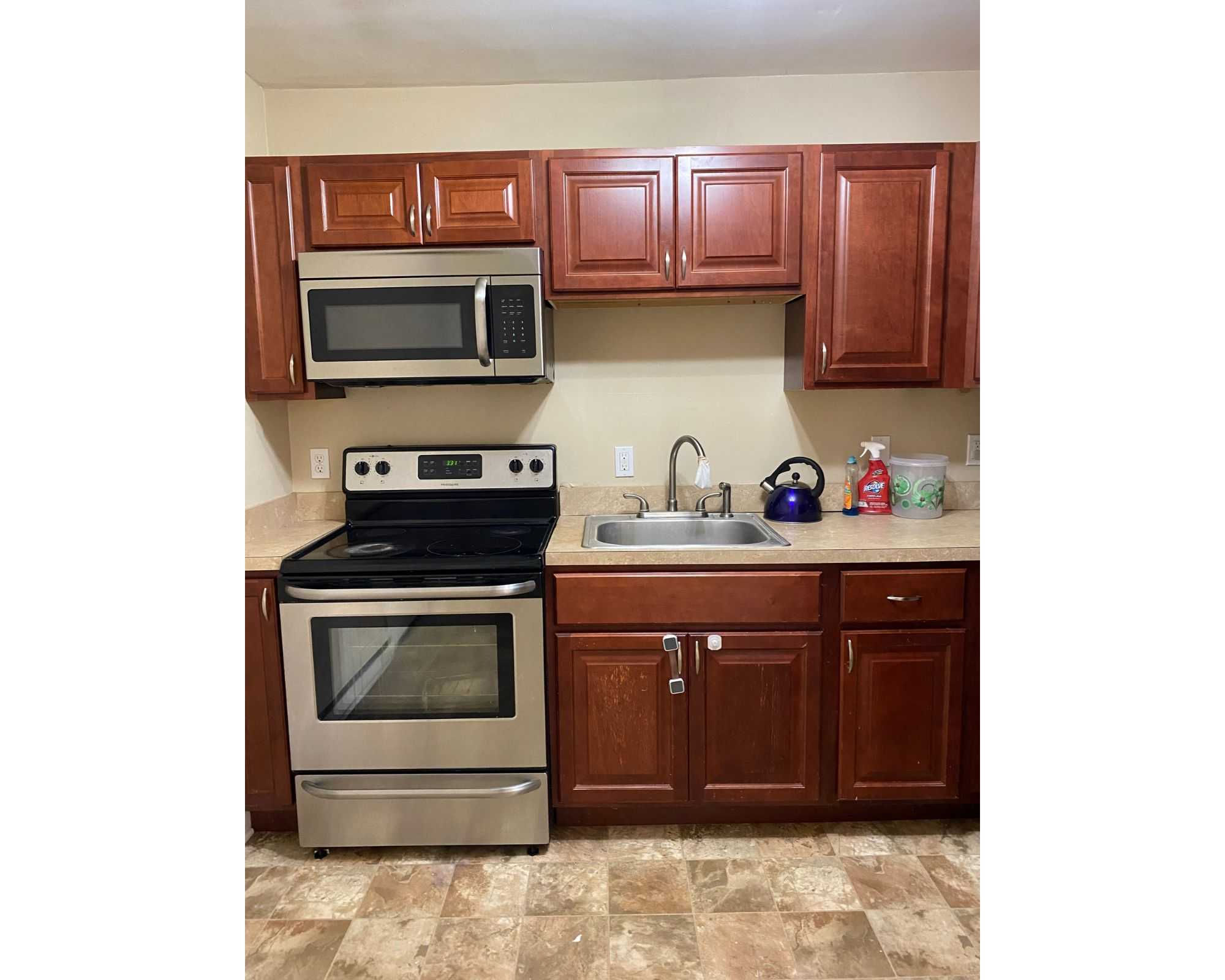 19 Cambridge Place, Catasauqua, PA, USA, 18032 - Thumbnail 4