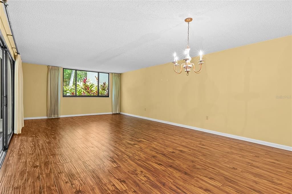 123 Pinehurst Dr Bradenton, FL 34210 - Thumbnail 4