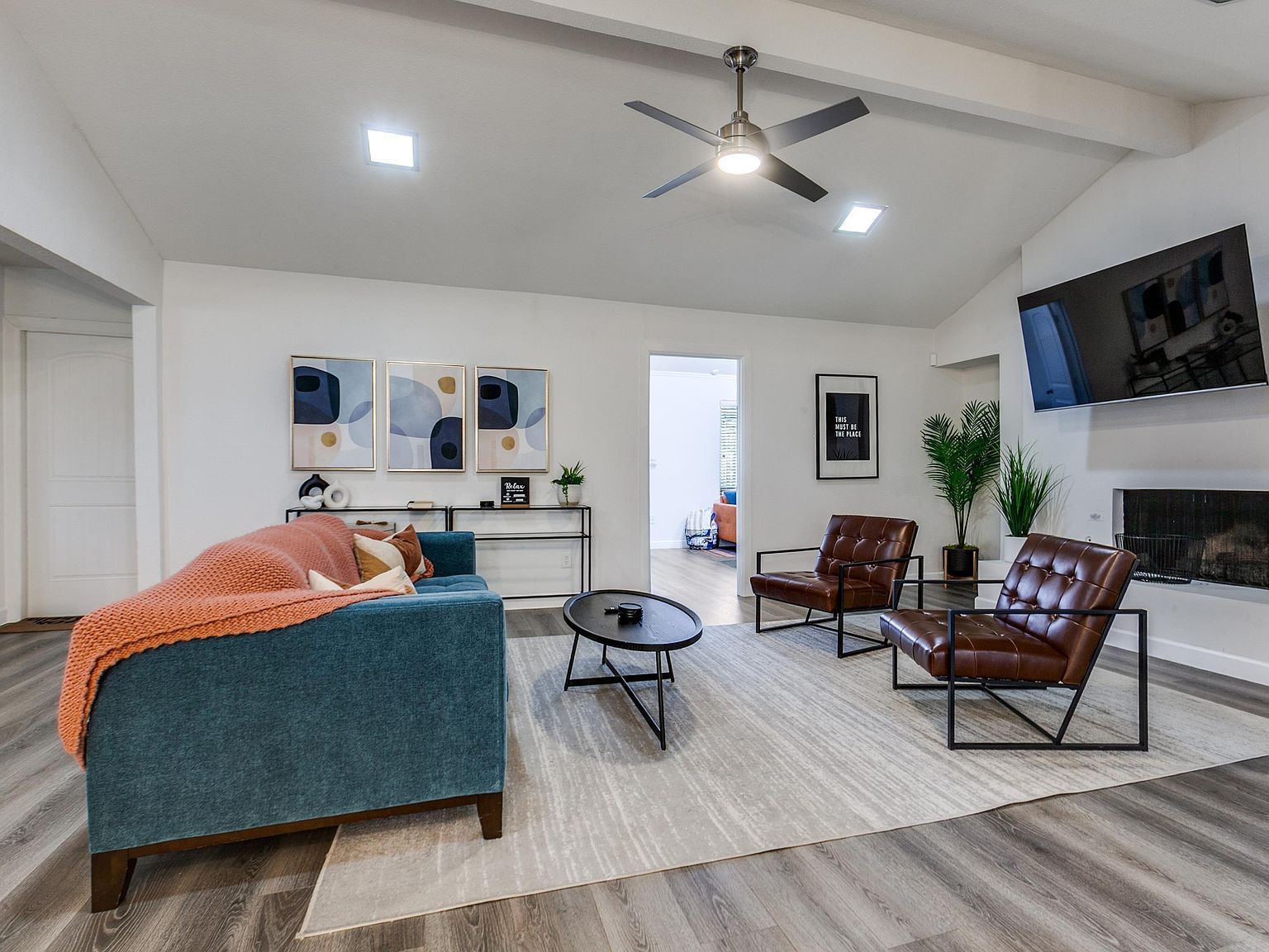 2901 Regal Rd Plano, TX 75075 - Thumbnail 4