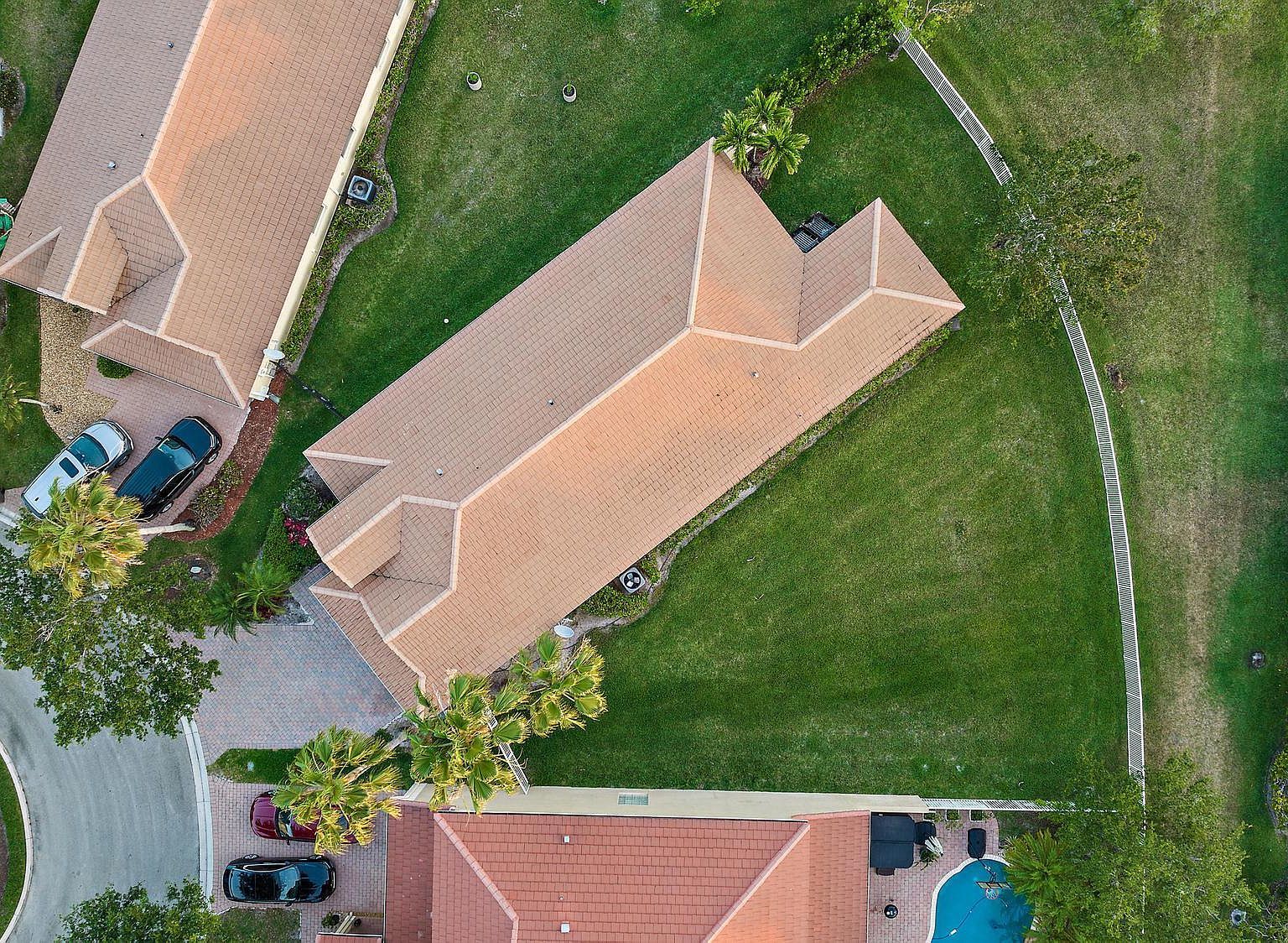 539 Belle Grove Ln West Palm Beach, FL 33411 - Thumbnail 4