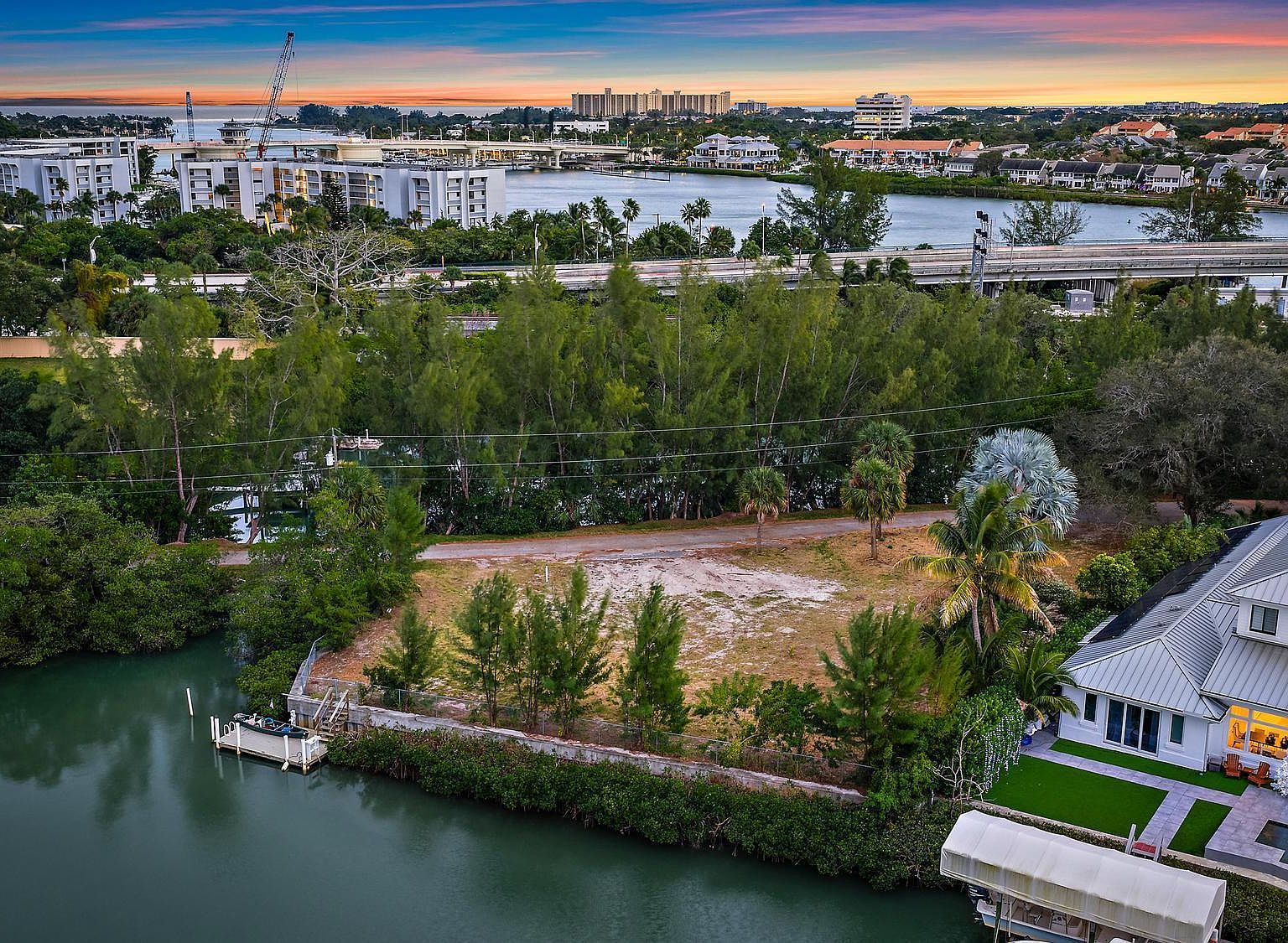 1310 Peninsular Rd Jupiter, FL 33469 - Thumbnail 4