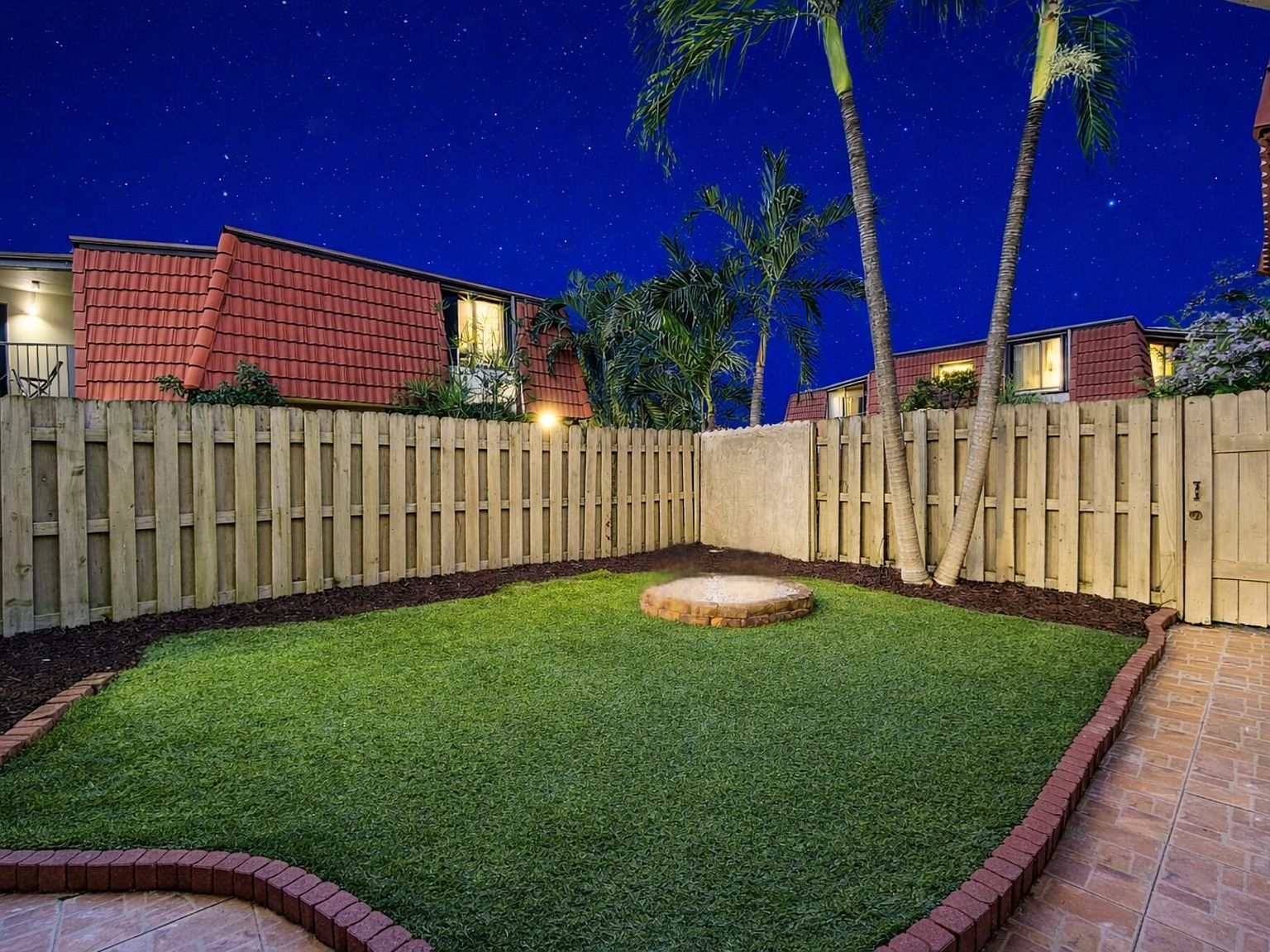 3849 Victoria Dr West Palm Beach, FL 33406 - Thumbnail 4