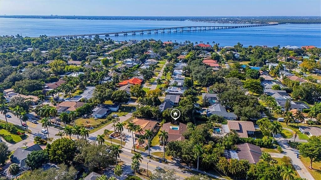 4310 McGregor Blvd Fort Myers, FL 33901 - Thumbnail 4