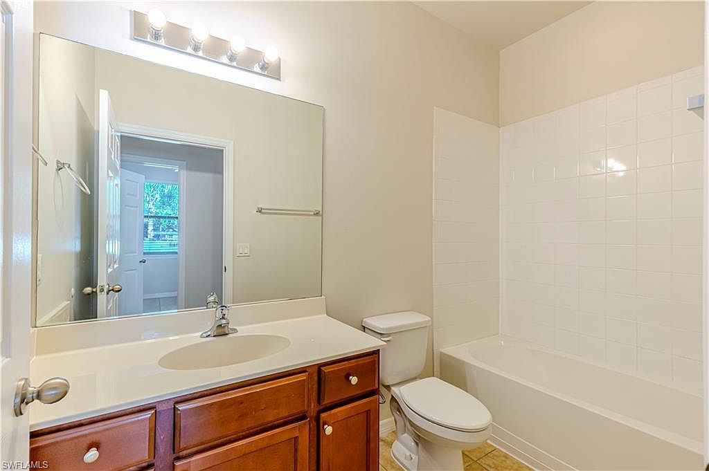 2223 SW 21st Ter Cape Coral, FL 33991 - Thumbnail 4