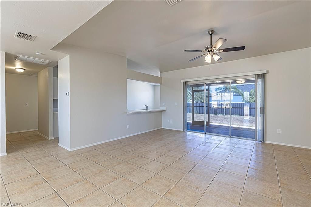 1313 NE 12th Pl Cape Coral, FL 33909 - Thumbnail 4