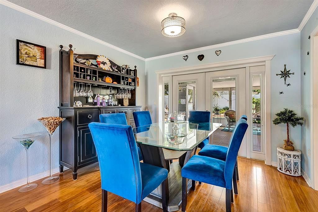 2601 39th St W Bradenton, FL 34205 - Thumbnail 4