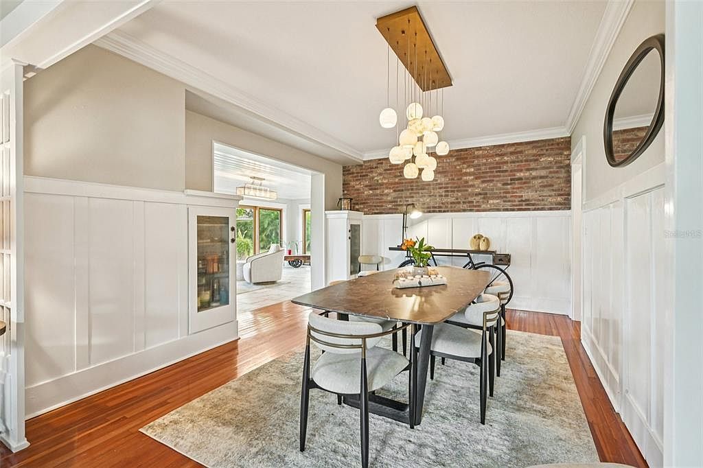 207 23rd St W Bradenton, FL 34205 - Thumbnail 4