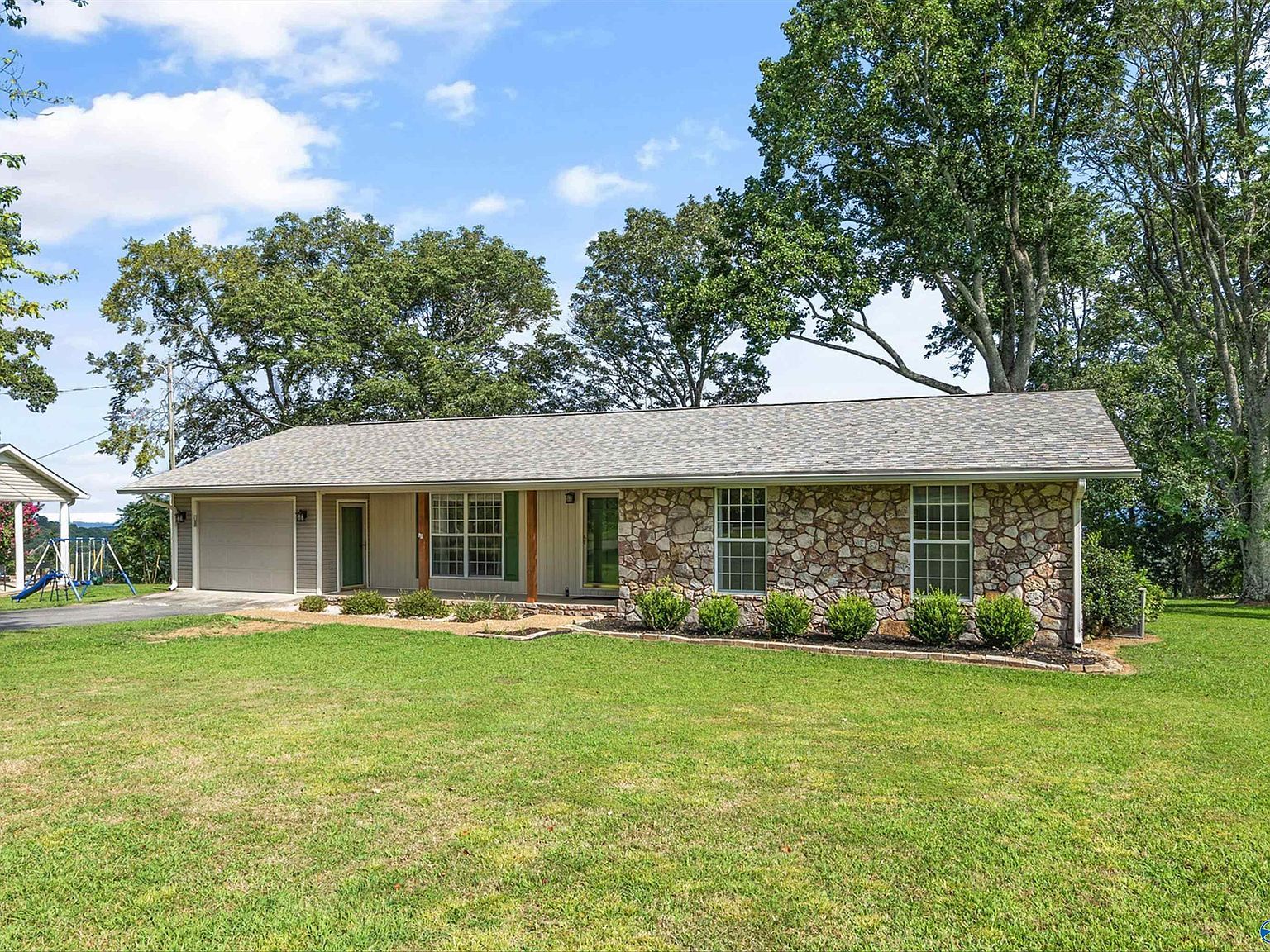 274 Ayers Cir Grant, AL 35747 - Thumbnail 4