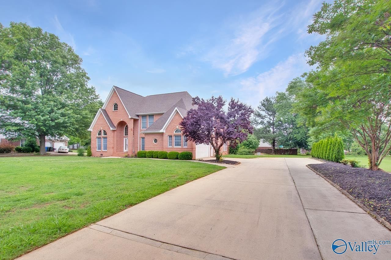 14850 Creek Ln Athens, AL 35613 - Thumbnail 4