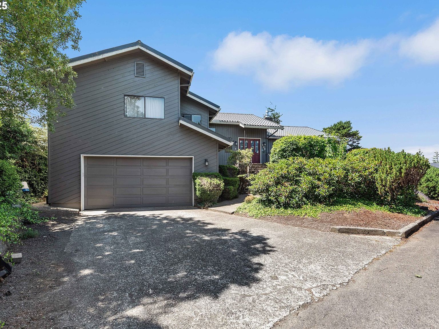 830 Signal Way Coos Bay, OR 97420 - Thumbnail 4