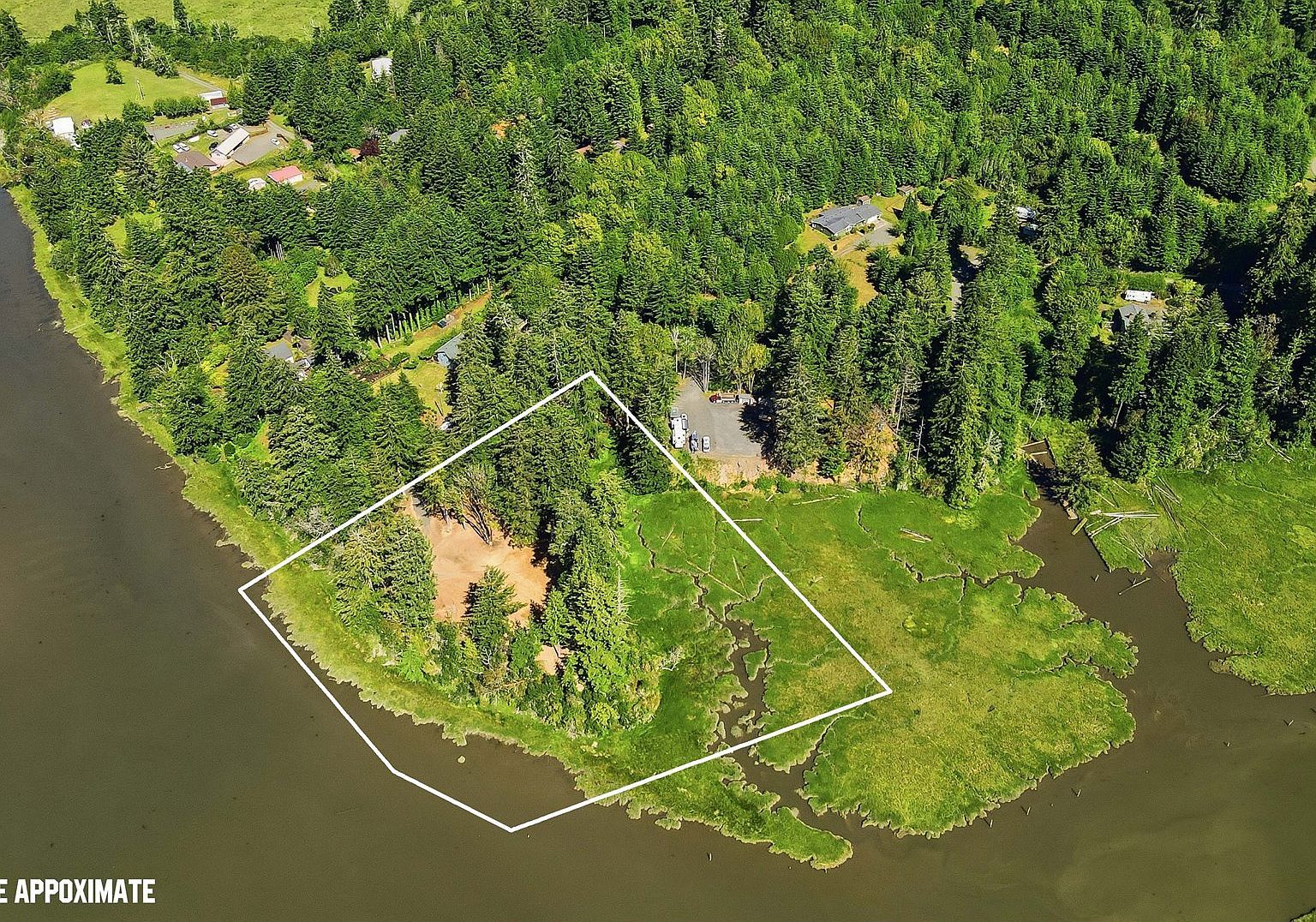 93808 Hollow Stump Ln North Bend, OR 97459 - Thumbnail 4