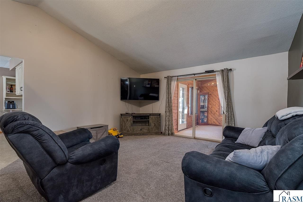 61480 154th Ln Mapleton, MN 56065 - Thumbnail 4